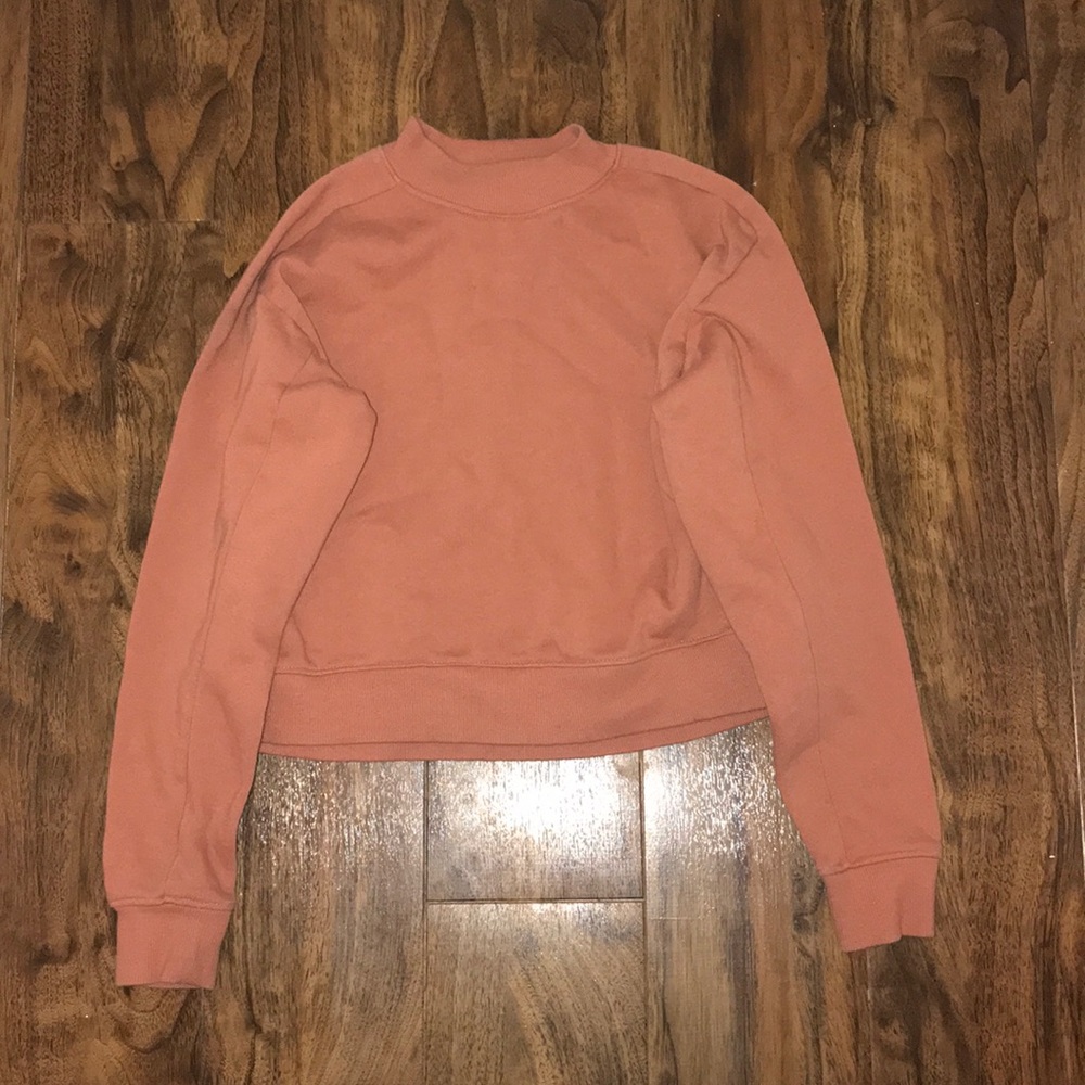 A long sleeve shirt